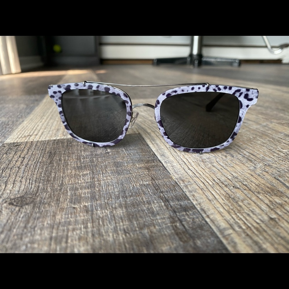 Unisex Dolce & Gabbana sunglasses